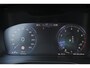 Volvo XC40 T3 Business Pro - IntelliSafe Assist & Surround - Parkeercamera achter - Parkeersensoren voor & achter - Volvo On Call - Inklapbare trekhaak - 18' LMV