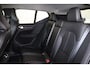 Volvo XC40 T3 Business Pro - IntelliSafe Assist & Surround - Parkeercamera achter - Parkeersensoren voor & achter - Volvo On Call - Inklapbare trekhaak - 18' LMV