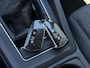 Volkswagen Golf 1.5 TSI,Stuurverw,Airco,Carplay,Cruise Adaptief,lane control,Front control,Stoelverw,isofix,