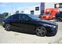 Mercedes-Benz A-klasse 180 Business Solution AMG automaat panoramadak sfeerverlichting inruil mogelijk nap