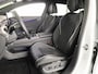 Volkswagen ID.7 Tourer Pro Business 77 kWh accu, 210 kW / 286 pk Variant | Navigatie | 360 Camera | Elektrische klep | Head Up display |