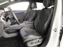 Volkswagen ID.7 Tourer Pro Business 77 kWh accu, 210 kW / 286 pk Variant | Navigatie | 360 Camera | Elektrische klep | Head Up display |