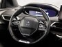 Peugeot 3008 1.6 HYbrid4 300 GT 300Pk Automaat (PANORAMADAK, APPLE CARPLAY, 360 CAMERA, LEDER, GETINT GLAS, SPORTSTOELEN, KEYLESS, ADAPTIVE CRUISE, NIEUWSTAAT)