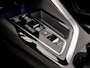 Peugeot 3008 1.6 HYbrid4 300 GT 300Pk Automaat (PANORAMADAK, APPLE CARPLAY, 360 CAMERA, LEDER, GETINT GLAS, SPORTSTOELEN, KEYLESS, ADAPTIVE CRUISE, NIEUWSTAAT)