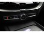 Volvo XC60 T8 Plug-in hybrid Plus Dark | ACC | Luchtvering | Panoramadak | Trekhaak | Harman/Kardon | 360° Camera | BLIS