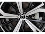 Volvo XC60 T8 Plug-in hybrid Plus Dark | ACC | Luchtvering | Panoramadak | Trekhaak | Harman/Kardon | 360° Camera | BLIS