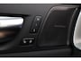 Volvo XC60 T8 Plug-in hybrid Plus Dark | ACC | Luchtvering | Panoramadak | Trekhaak | Harman/Kardon | 360° Camera | BLIS