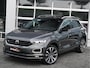 Volkswagen T-Roc 1.5TSI 150pk R-Line Pano Trekh LED 19-Inch Keyless DAB ACC Side/Lane Assist