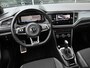 Volkswagen T-Roc 1.5TSI 150pk R-Line Pano Trekh LED 19-Inch Keyless DAB ACC Side/Lane Assist