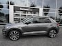 Volkswagen T-Roc 1.5TSI 150pk R-Line Pano Trekh LED 19-Inch Keyless DAB ACC Side/Lane Assist