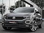 Volkswagen T-Roc 1.5TSI 150pk R-Line Pano Trekh LED 19-Inch Keyless DAB ACC Side/Lane Assist