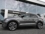 Volkswagen T-Roc 1.5TSI 150pk R-Line Pano Trekh LED 19-Inch Keyless DAB ACC Side/Lane Assist