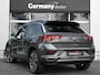 Volkswagen T-Roc 1.5TSI 150pk R-Line Pano Trekh LED 19-Inch Keyless DAB ACC Side/Lane Assist