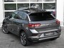 Volkswagen T-Roc 1.5TSI 150pk R-Line Pano Trekh LED 19-Inch Keyless DAB ACC Side/Lane Assist