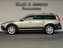 Volvo XC70 2.0 T5 FWD Momentum Panoramadak Leder Cruise