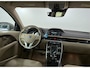 Volvo XC70 2.0 T5 FWD Momentum Panoramadak Leder Cruise