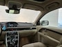 Volvo XC70 2.0 T5 FWD Momentum Panoramadak Leder Cruise