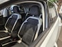 Volkswagen T-Roc 1.5 TSI Sport 150pk | Twotone | Virtual | Trekhaak | Camera | Android/Carplay