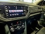 Volkswagen T-Roc 1.5 TSI Sport 150pk | Twotone | Virtual | Trekhaak | Camera | Android/Carplay