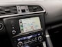 Renault Kadjar 1.2 TCe Bose Automaat (APPLE CARPLAY, NAVIGATIE, CLIMATE, KEYLESS, SPORTSTOELEN, GETINT GLAS, TREKHAAK, CRUISE, NIEUWSTAAT)