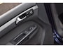 Volkswagen Touran 1.2 TSI Easyline 7p. Clima Navi Cruise Stoelverwarming All seasons PDC + Nwe APK