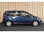 Volkswagen Touran 1.2 TSI Easyline 7p. Clima Navi Cruise Stoelverwarming All seasons PDC + Nwe APK
