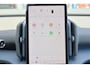 Volvo EX30 Extended Range Plus 69 kWh - Adaptive Cruise Control - Harman/Kardon audio - Parkeercamera achter - Verwarmde voorstoelen & stuur - Parkeersensoren voor & achter - Draadloze tel. lader - Extra getint glas - 19' LMV