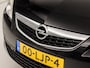 Opel Astra 1.6 Sport (NAVIGATIE, CLIMATE, LM VELGEN, SPORTSTOELEN, CRUISE, PARKEERSENSOREN, TREKHAAK, NIEUWSTAAT)