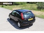 Ford Fiesta 1.25-16V Ambiente | airco | nieuwe apk & afleverbeurt | trekhaak |