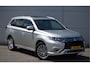 Mitsubishi Outlander PHEV 2.4 INSTYLE 4WD | PLUG IN HYBRID | V2H | SOH 75% | FULL OPTIONS | LEDER | SCHUIFDAK | ADAPTIEF CRUISE | ALL SEASON BANDEN | FABRIEKSGARANTIE TOT 09-06-2029* | ALL IN RIJKLAARPRIJS