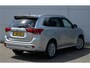 Mitsubishi Outlander PHEV 2.4 INSTYLE 4WD | PLUG IN HYBRID | V2H | SOH 75% | FULL OPTIONS | LEDER | SCHUIFDAK | ADAPTIEF CRUISE | ALL SEASON BANDEN | FABRIEKSGARANTIE TOT 09-06-2029* | ALL IN RIJKLAARPRIJS