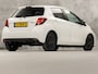 Toyota Yaris 1.0 VVT-i Sport (SCHERM, AIRCO, BLUETOOTH, SPORTSTOELEN, MULTIFUNCTIONEEL STUURWIEL, NIEUWE APK, NIEUWSTAAT)