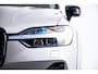 Volvo XC60 2.0 T8 Plug-in hybrid AWD Ultimate Dark Panoramadak - Adaptieve Cruise Control - Harman kardon - Stoelverwarming voor/achter - Stuurwielverwarming - Stoelen voor elektrisch verstelbaar -