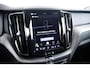 Volvo XC60 2.0 T8 Plug-in hybrid AWD Ultimate Dark Panoramadak - Adaptieve Cruise Control - Harman kardon - Stoelverwarming voor/achter - Stuurwielverwarming - Stoelen voor elektrisch verstelbaar -