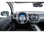 Volvo XC60 2.0 T8 Plug-in hybrid AWD Ultimate Dark Panoramadak - Adaptieve Cruise Control - Harman kardon - Stoelverwarming voor/achter - Stuurwielverwarming - Stoelen voor elektrisch verstelbaar -