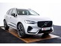 Volvo XC60 2.0 T8 Plug-in hybrid AWD Ultimate Dark Panoramadak - Adaptieve Cruise Control - Harman kardon - Stoelverwarming voor/achter - Stuurwielverwarming - Stoelen voor elektrisch verstelbaar -