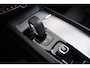 Volvo XC60 2.0 T8 Plug-in hybrid AWD Ultimate Dark Panoramadak - Adaptieve Cruise Control - Harman kardon - Stoelverwarming voor/achter - Stuurwielverwarming - Stoelen voor elektrisch verstelbaar -