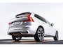 Volvo XC60 2.0 T8 Plug-in hybrid AWD Ultimate Dark Panoramadak - Adaptieve Cruise Control - Harman kardon - Stoelverwarming voor/achter - Stuurwielverwarming - Stoelen voor elektrisch verstelbaar -