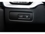 Volvo XC60 2.0 T8 Plug-in hybrid AWD Ultimate Dark Panoramadak - Adaptieve Cruise Control - Harman kardon - Stoelverwarming voor/achter - Stuurwielverwarming - Stoelen voor elektrisch verstelbaar -