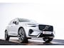 Volvo XC60 2.0 T8 Plug-in hybrid AWD Ultimate Dark Panoramadak - Adaptieve Cruise Control - Harman kardon - Stoelverwarming voor/achter - Stuurwielverwarming - Stoelen voor elektrisch verstelbaar -