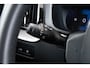 Volvo XC60 2.0 T8 Plug-in hybrid AWD Ultimate Dark Panoramadak - Adaptieve Cruise Control - Harman kardon - Stoelverwarming voor/achter - Stuurwielverwarming - Stoelen voor elektrisch verstelbaar -
