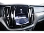 Volvo XC60 2.0 T8 Plug-in hybrid AWD Ultimate Dark Panoramadak - Adaptieve Cruise Control - Harman kardon - Stoelverwarming voor/achter - Stuurwielverwarming - Stoelen voor elektrisch verstelbaar -