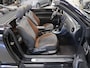 Volkswagen Beetle Cabriolet 1.4 TSI Karmann 150pk Automaat Leer/Alcantara App connect 18 inch Navigatie Carplay PDC Cruise Boekjes aanwezig Nette staat