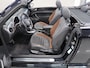 Volkswagen Beetle Cabriolet 1.4 TSI Karmann 150pk Automaat Leer/Alcantara App connect 18 inch Navigatie Carplay PDC Cruise Boekjes aanwezig Nette staat