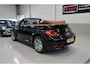 Volkswagen Beetle Cabriolet 1.4 TSI Karmann 150pk Automaat Leer/Alcantara App connect 18 inch Navigatie Carplay PDC Cruise Boekjes aanwezig Nette staat