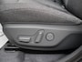 Kia EV2 Plus Advanced 42.2 kWh 4p. | Glazen schuif-/kanteldak | Harman Kardon | 18" lichtmetalen velgen | Stoel- en stuurwielverwarming |
