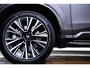 Volvo XC90 2.0 T8 Plug-in hybrid AWD Ultra Dark Trekhaak - Panoramadak - Adaptieve Cruise Control - Harman Kardon - Head up - Stoelverwarming voor/achter - Zongordijnen achterportieren - Visual Park Assist -