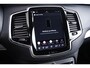 Volvo XC90 2.0 T8 Plug-in hybrid AWD Ultra Dark Trekhaak - Panoramadak - Adaptieve Cruise Control - Harman Kardon - Head up - Stoelverwarming voor/achter - Zongordijnen achterportieren - Visual Park Assist -