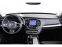 Volvo XC90 2.0 T8 Plug-in hybrid AWD Ultra Dark Trekhaak - Panoramadak - Adaptieve Cruise Control - Harman Kardon - Head up - Stoelverwarming voor/achter - Zongordijnen achterportieren - Visual Park Assist -