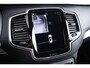 Volvo XC90 2.0 T8 Plug-in hybrid AWD Ultra Dark Trekhaak - Panoramadak - Adaptieve Cruise Control - Harman Kardon - Head up - Stoelverwarming voor/achter - Zongordijnen achterportieren - Visual Park Assist -